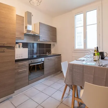 Gare Tgv Et Proche Centre *