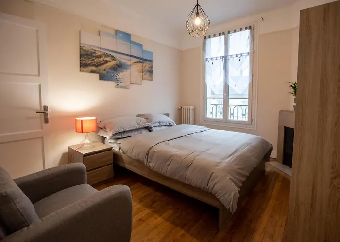 Gare Tgv Et Proche Centre Le Mans